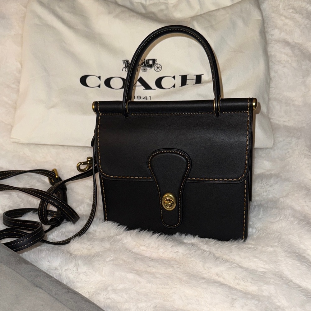 Coach WILLIS Black Leather Women's Bag